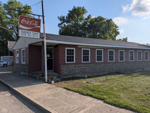 4 S State St, Markleville, IN, 46056-9480 | Card Image