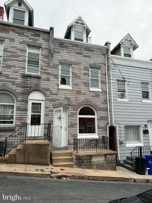 1224 Fidelity St, READING, PA, 19604-2930 | Card Image