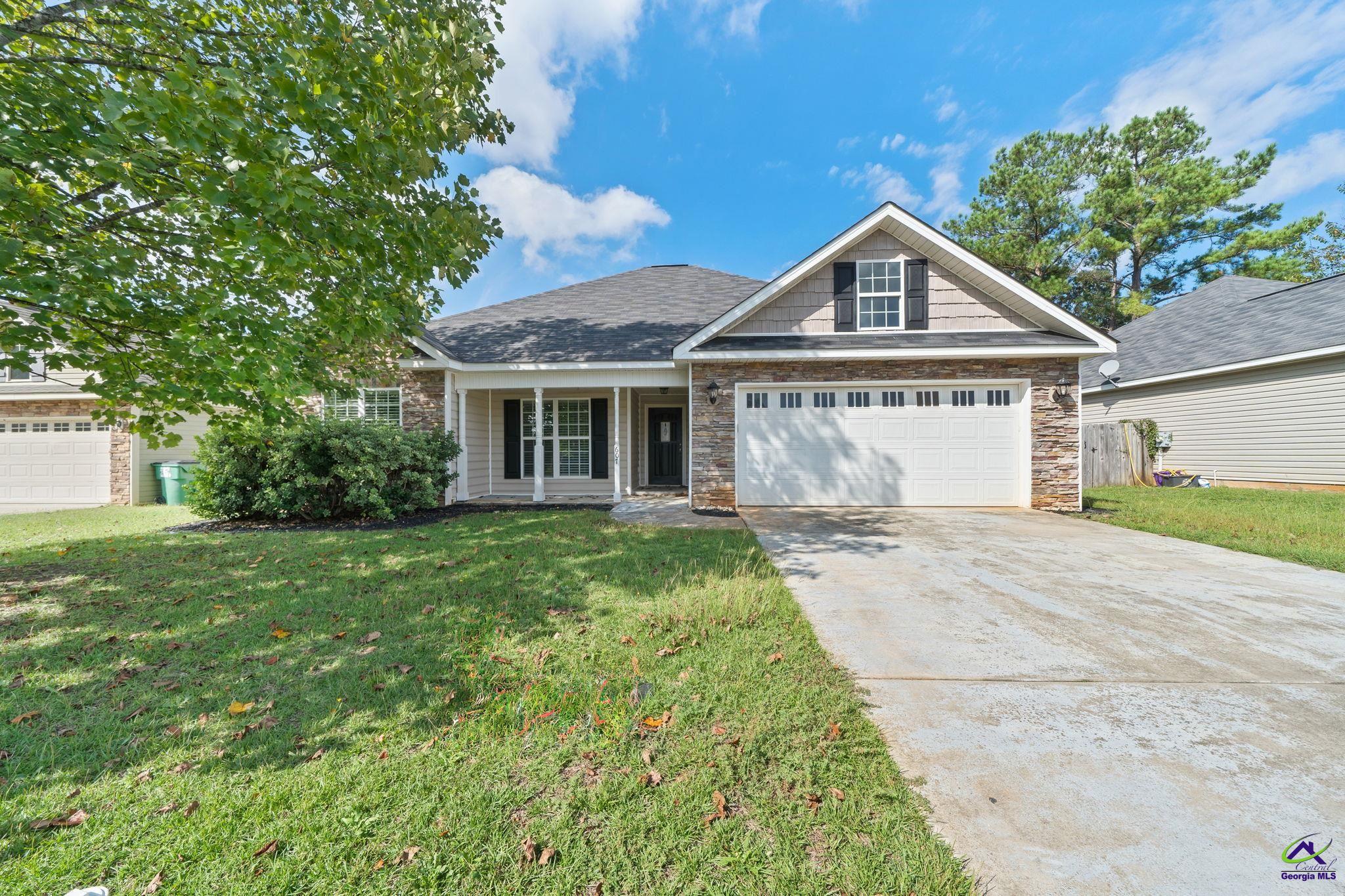 Amherst St, Kathleen, GA 31047