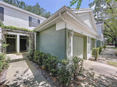 2108 Rottwell Court, Townhouse with 2 bedrooms, 1 bathrooms and null parking in Brandon FL | Image 3