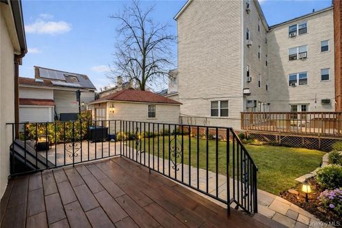 3912 Lyme Avenue, New York, NY, 11224 | Card Image