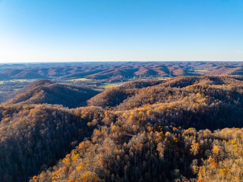 3300 Forestry Ridge Rd, Morehead, KY, 40351 | Card Image