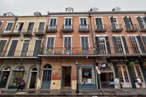 d-609 Royal St, New Orleans, LA, 70130-2194 | Card Image