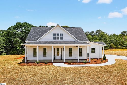 331 Dobbins Rd, Townville, SC, 29689-4206 | Card Image