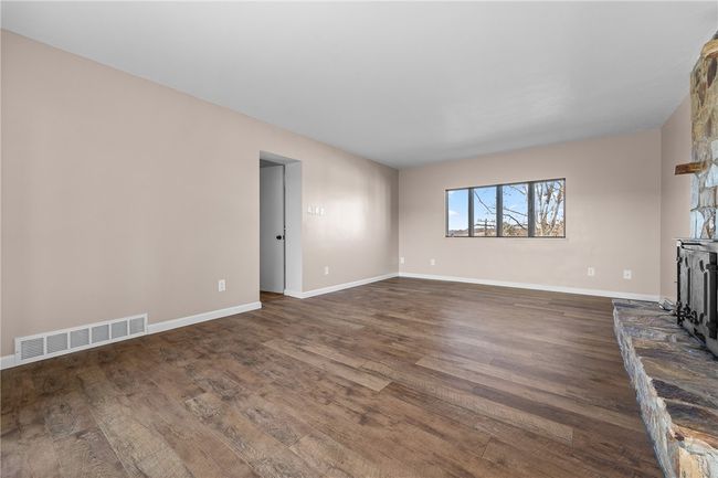 52 Grant St, House other with 3 bedrooms, 2 bathrooms and null parking in Cokeburg PA | Image 5