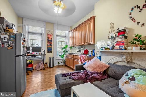 1f-711 Corinthian Ave, PHILADELPHIA, PA, 19130-2614 | Card Image