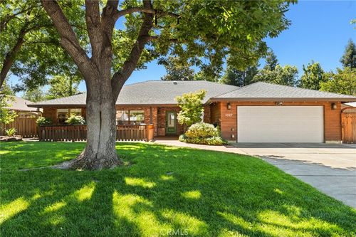 1027 Colmena Dr, Chico, CA, 95926-7751 | Card Image