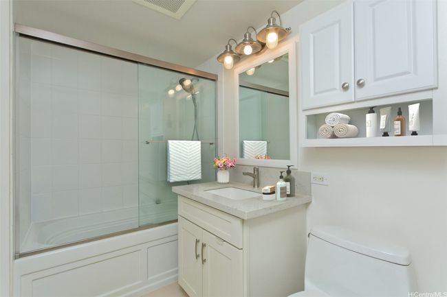 I-3903 - 1288 Kapiolani Blvd, Condo with 3 bedrooms, 2 bathrooms and 2 parking in Honolulu HI | Image 8