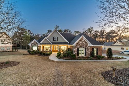 2732 Powell Ct, Monroe, GA, 30656-8675 | Card Image