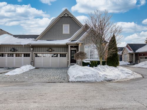 15-215 Vansickle Rd, Saint Catharines, ON, L2S0E3 | Card Image