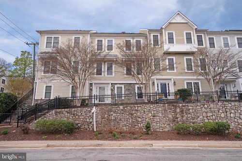 100 Washington St, OCCOQUAN, VA, 22125-7763 | Card Image