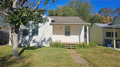 330 Texas Ave, Corpus Christi, TX, 78404-1709 | Card Image