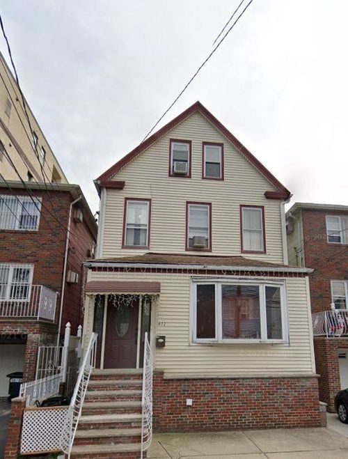 2-603 74th St, North Bergen, NJ, 07047-5424 | Card Image