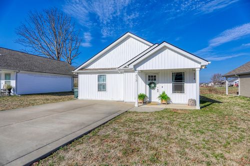 458 Laramie Dr, Springfield, TN, 37172-4509 | Card Image