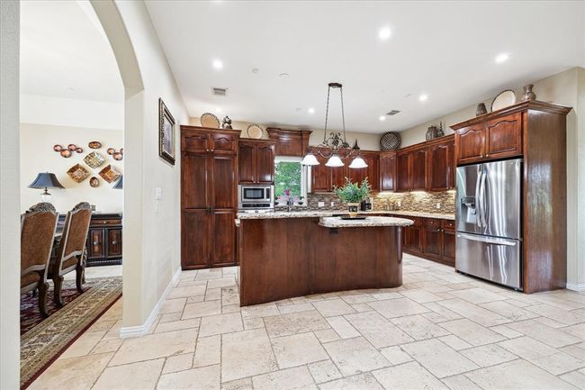 8917 Hawk Rd, House other with 5 bedrooms, 5 bathrooms and 2 parking in Pearland TX | Image 9