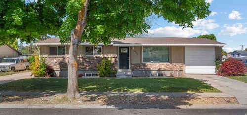 3768 S 3025 W, West Valley City, UT, 84119-4317 | Card Image
