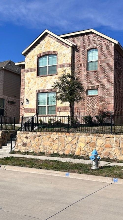5414 Riverwalk Pkwy, Garland, TX, 75040-8740 | Card Image