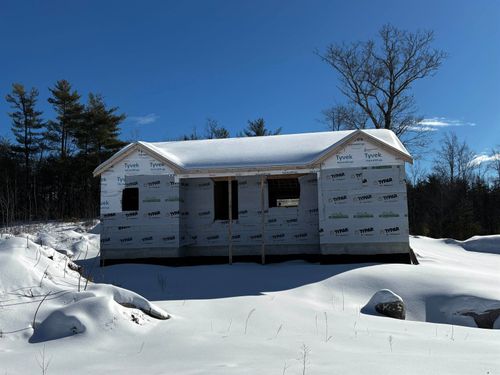 4 Hawthorne Rd, Ossipee, NH, 03864-7314 | Card Image