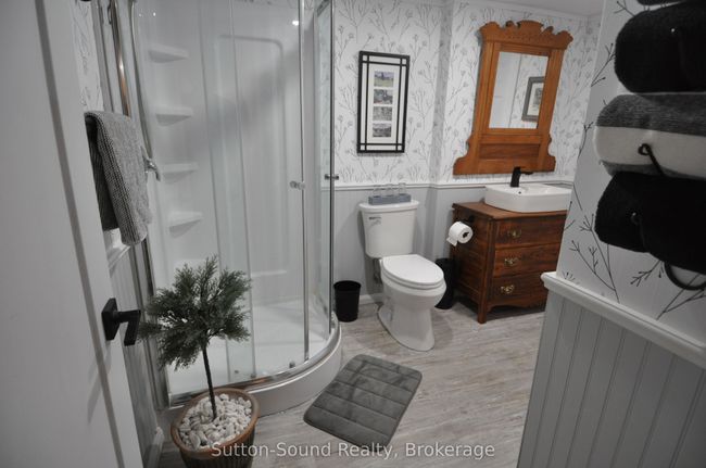 2133 6th Ave W, House other with 2 bedrooms, 2 bathrooms and 3 parking in Owen Sound ON | Image 26