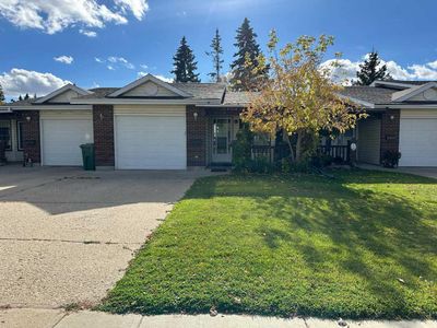 5103 46 Ave, Home with 1 bedrooms, 1 bathrooms and 2 parking in Ponoka AB | Image 1