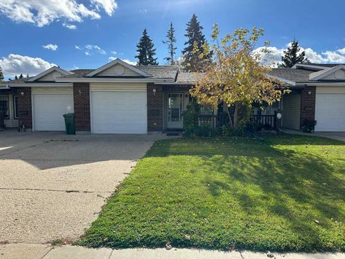 5103 46 Ave, Ponoka, AB, T4J1J5 | Card Image