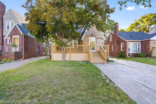 6159 Grayton St, Detroit, MI, 48224-2067 | Card Image
