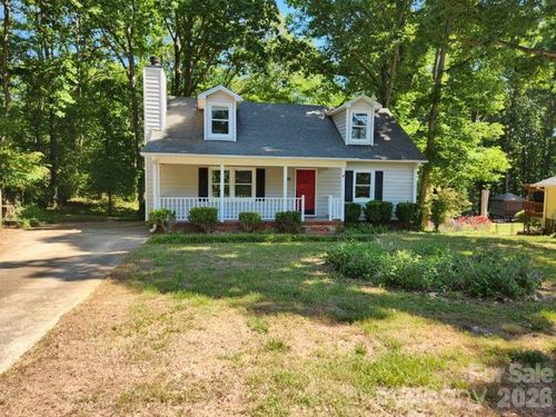 328 Swamp Fox Dr, Fort Mill, SC, 29715-6701 | Card Image