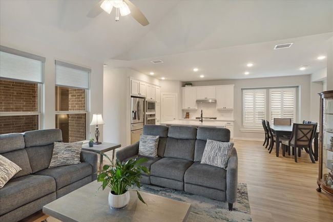 3913 Southbend Ct, House other with 4 bedrooms, 4 bathrooms and null parking in Denison TX | Image 9