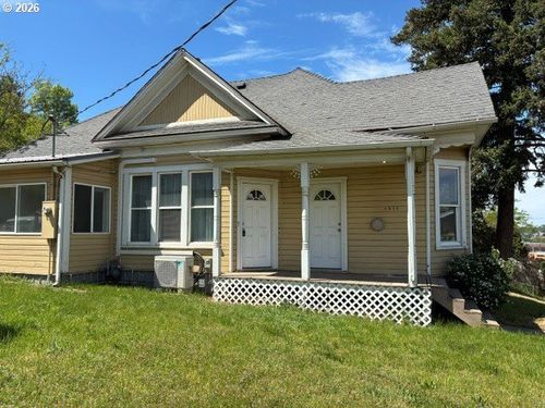 1914 Se Court Ave, Pendleton, OR, 97801-3351 | Card Image