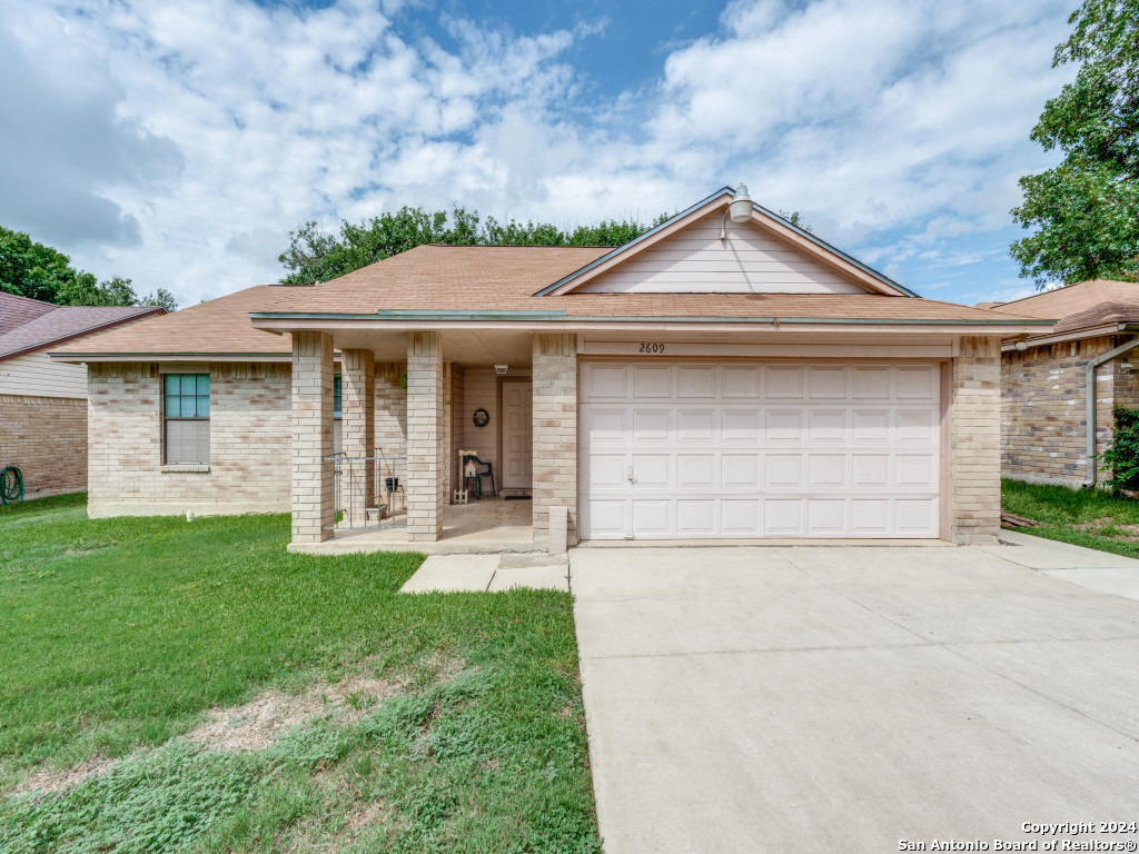 Cedar Ln, Schertz, TX 78154