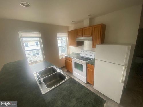 321 Plymouth Ave, Wilkes Barre, PA, 18702-1434 | Card Image