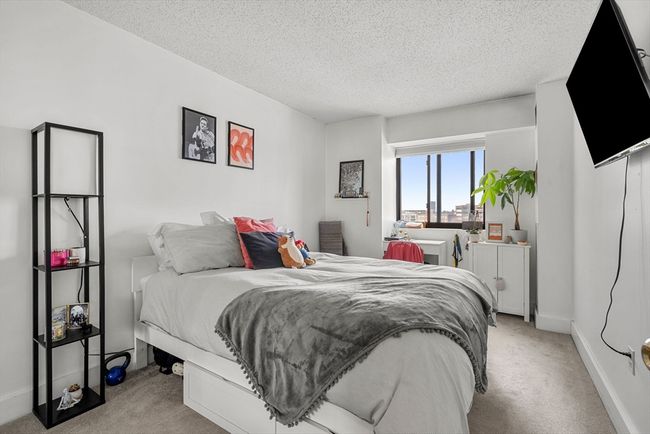 APT-502 - 15 N Beacon St, Condo with 2 bedrooms, 2 bathrooms and null parking in Boston MA | Image 13