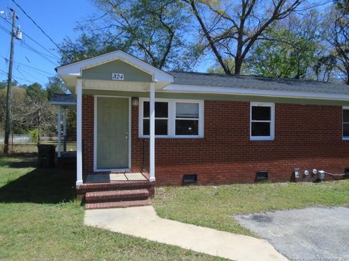 324 Old Shaw Rd, Fayetteville, NC, 28303-2908 | Card Image