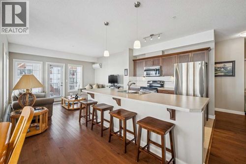 20 Royal Oak Plaza Nw, Calgary, AB, T3G0E6 | Card Image