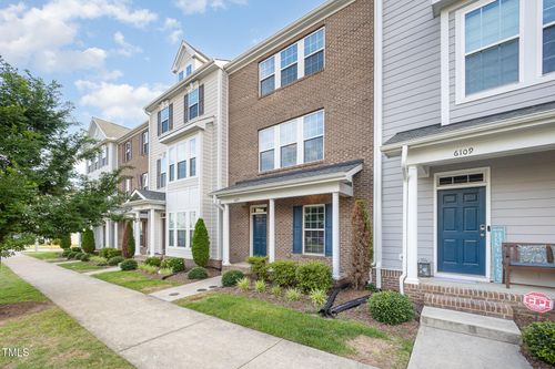 6107 Kayton St, Raleigh, NC, 27616-4329 | Card Image