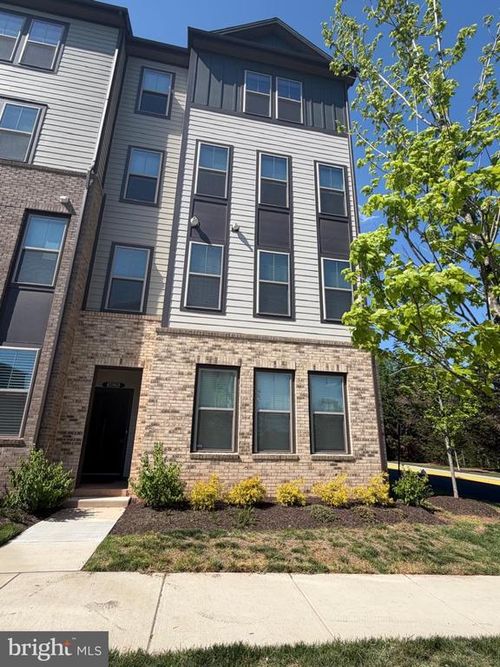 45968 Swallow Ter, STERLING, VA, 20165-5890 | Card Image