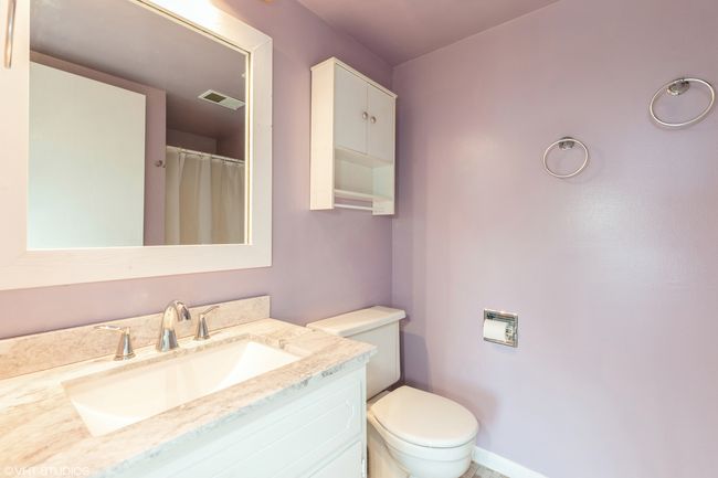 Primary Bathroom | Image 11