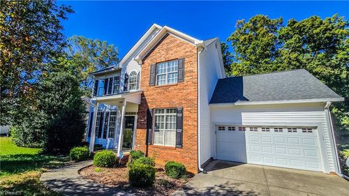 1221 Beaverton Trl, Winston Salem, NC, 27103-5272 | Card Image