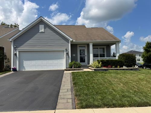 247 Cloverhill Dr, Galloway, OH, 43119-8119 | Card Image