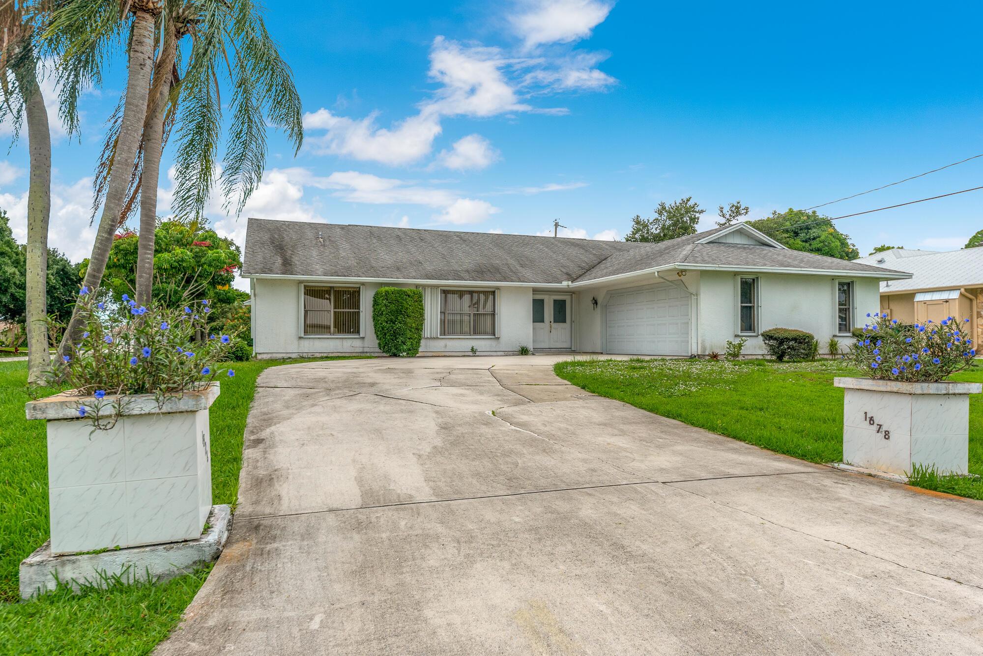 Holiday Rd, Port Street Lucie, FL 34952