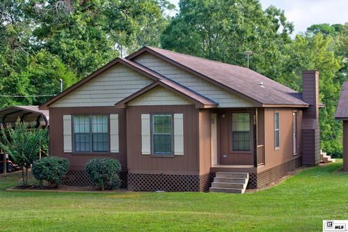 979 Scotts Hideaway Rd, Farmerville, LA, 71241-7515 | Card Image