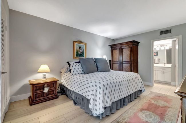 APT-101C - 300 N Highway A1a, Condo with 2 bedrooms, 2 bathrooms and null parking in Jupiter FL | Image 20