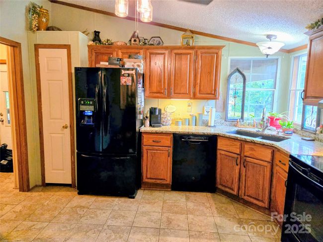 25 Bob Deer Rd, House other with 3 bedrooms, 2 bathrooms and null parking in Old Fort NC | Image 8