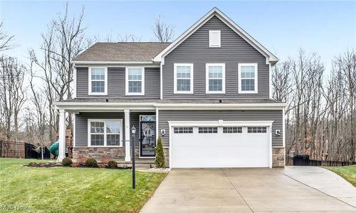 53 Germaine Cir, Kent, OH, 44240-1809 | Card Image