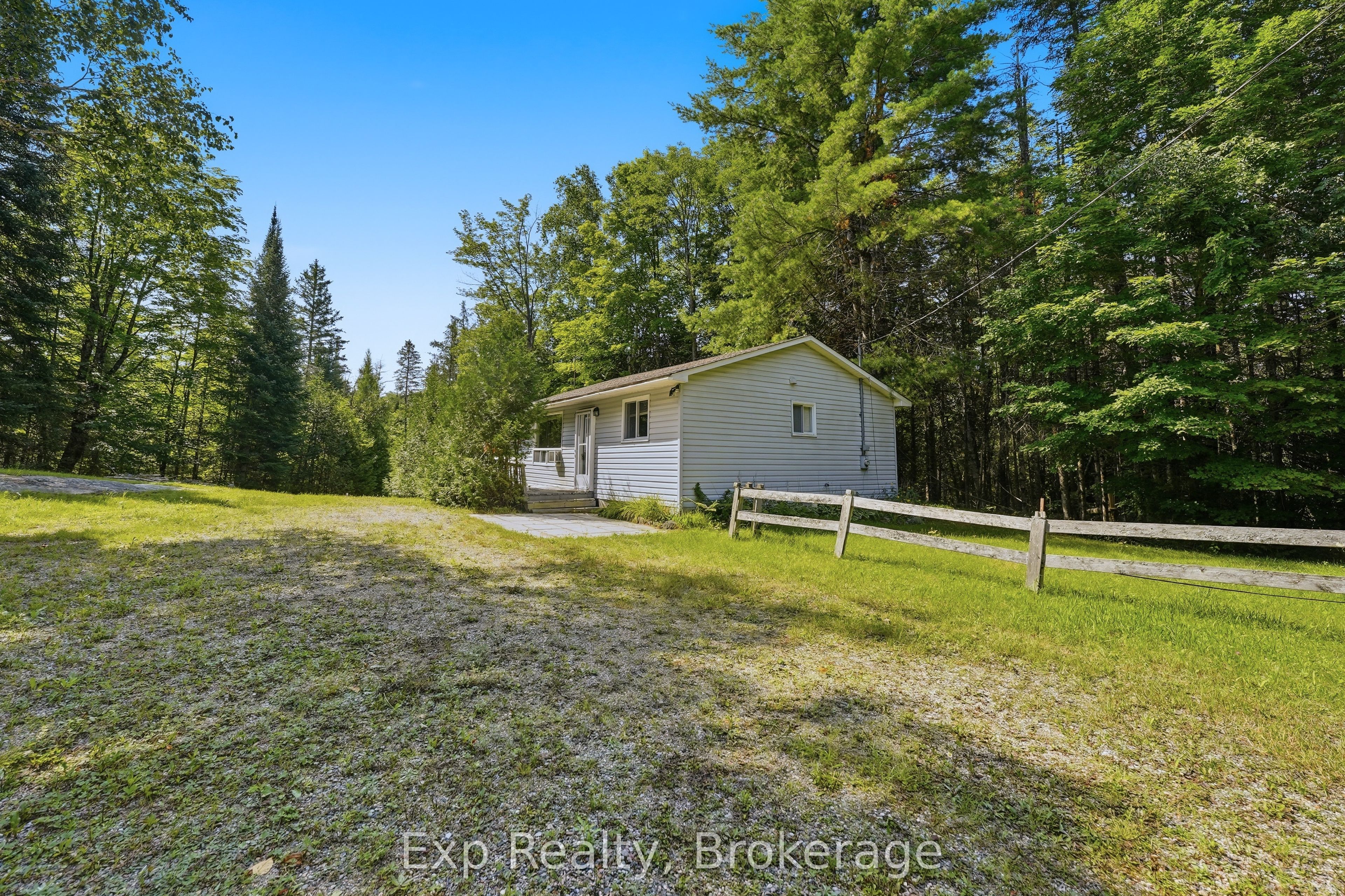 Residential in Frontenac 4