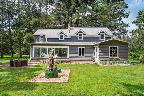 8333 9 Mile Creek Rd, Fall Creek, WI, 54742-9338 | Card Image