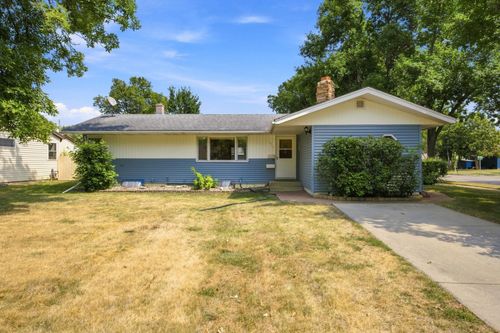1914 15th St S, Moorhead, MN, 56560-5803 | Card Image
