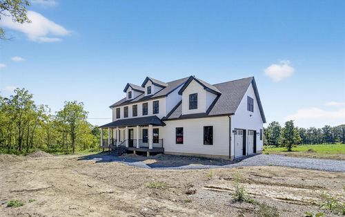 65 Kings Hill Rd, Walden, NY, 12586-2421 | Card Image