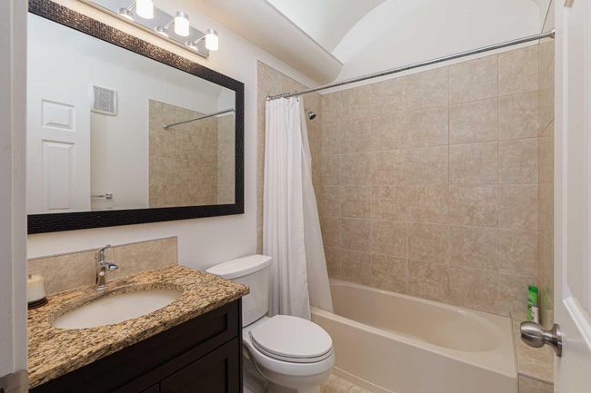 127 Stratton Pk Sw, House other with 4 bedrooms, 3 bathrooms and 4 parking in Calgary AB | Image 17
