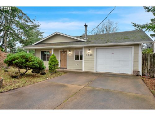 1650 23rd St, Florence, OR, 97439-9548 | Card Image